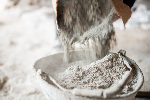 Best Concrete Installation Cost  in Lindsay, CA